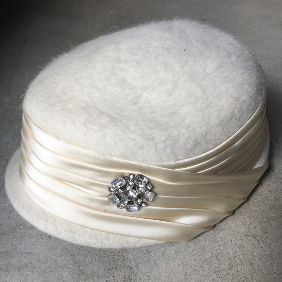 white pillbox hat